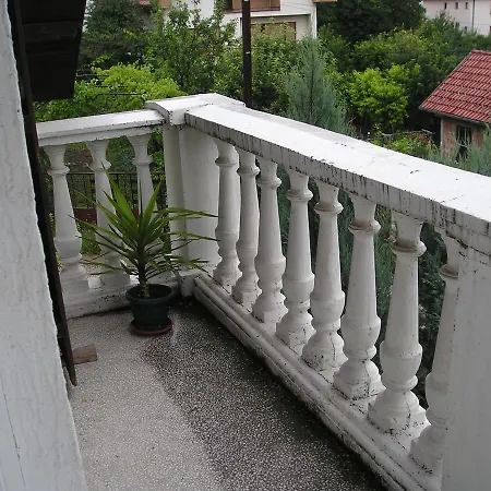 Vila Na Belom Bregu Bed & Breakfast